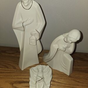 Mikasa Gold and Cream Decorative Box